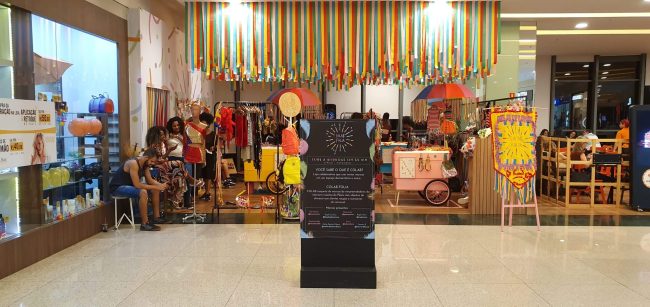 Cenografia para Plaza Niterói Shopping: Colab Folia Carnaval – Unpack Design, detalhe 3
