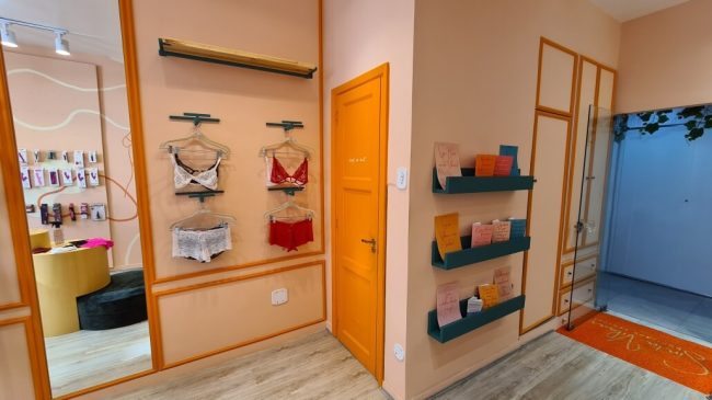 Projeto de Loja Sex Shop: Boutique Sensual Sinta Vibrar – Unpack Design, detalhe 2