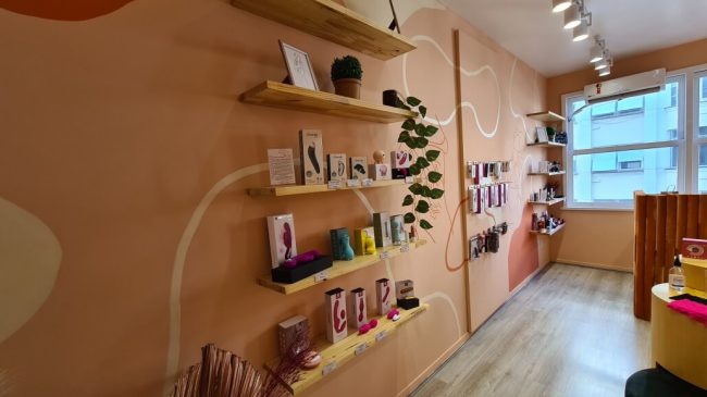 Projeto de Loja Sex Shop: Boutique Sensual Sinta Vibrar – Unpack Design, detalhe 8