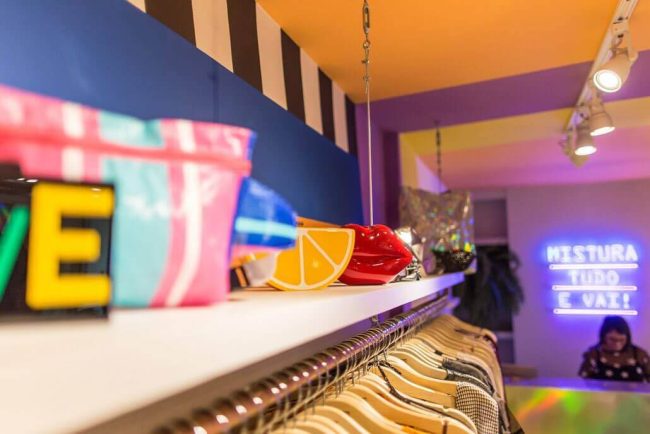 Projeto de Loja Pop Up: Garimppo Shopping Rio Sul – Unpack Design, detalhe 9
